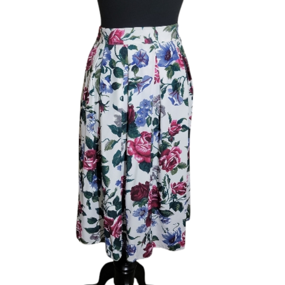 Fritzi women medium petite floral pleated midi skirt pull on white pink blue USA